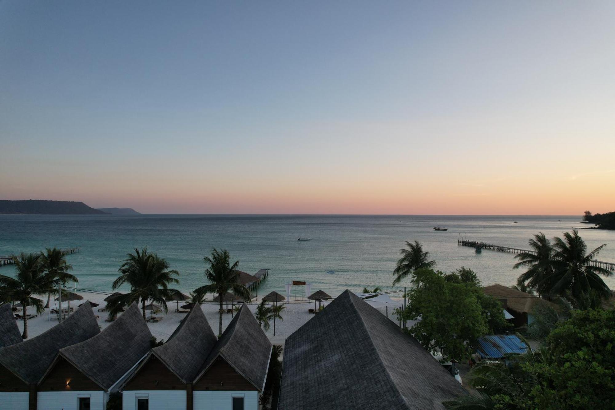Golden Beach Resort Sok San Village Exteriér fotografie